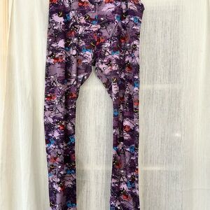 LuLaRoe JACK SKELLINGTON Leggings in Purple and Multicolorx